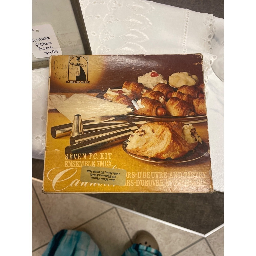 Bakers Ware Seven Piece Cannoli Hors D'Oeuvre Pastry Kit VINTAGE FROM MIDCENTURY
